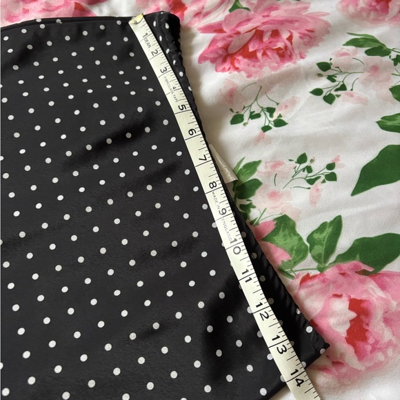 Polka dot low rise skirt - Picture 4 of 4